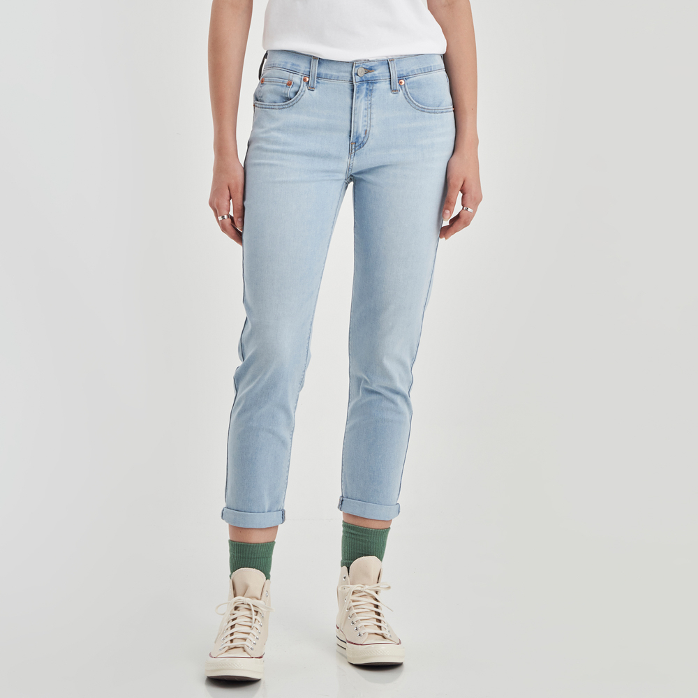Levi&#039;s® Women&#039;s Mid-Rise Boyfriend Jeans 19887-0286